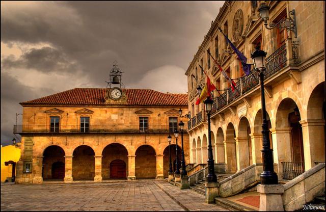 Hotel Soria Plaza Mayor Exterior photo